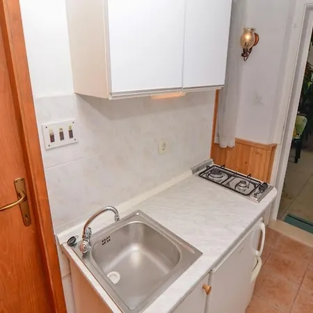Rosa Apartment *
